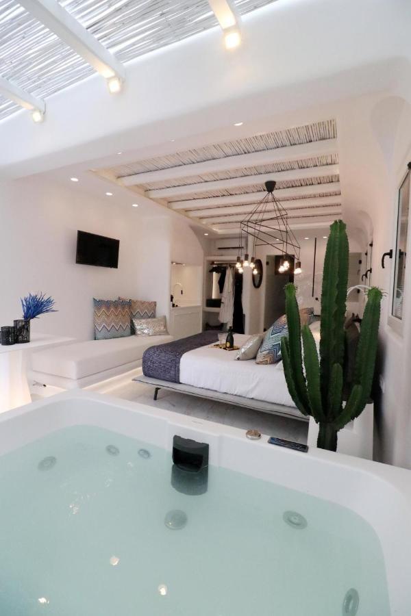 Narcissus Luxury Suites Naxos City Exterior photo