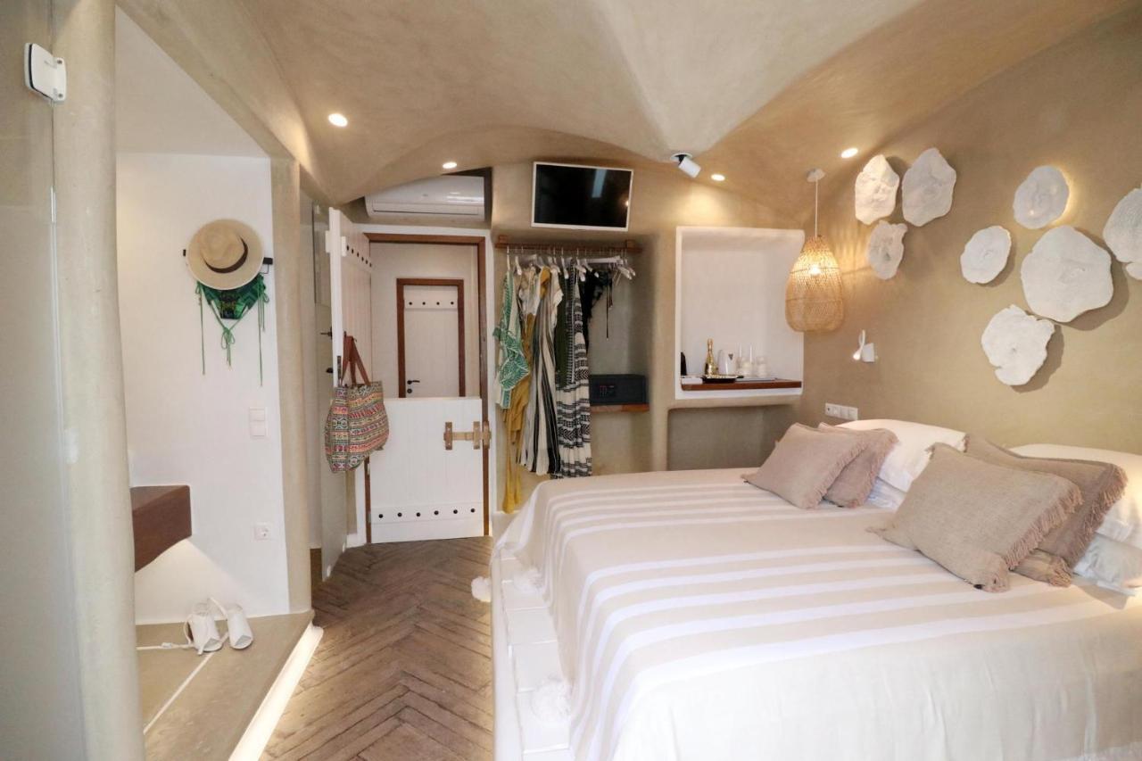 Narcissus Luxury Suites Naxos City Exterior photo