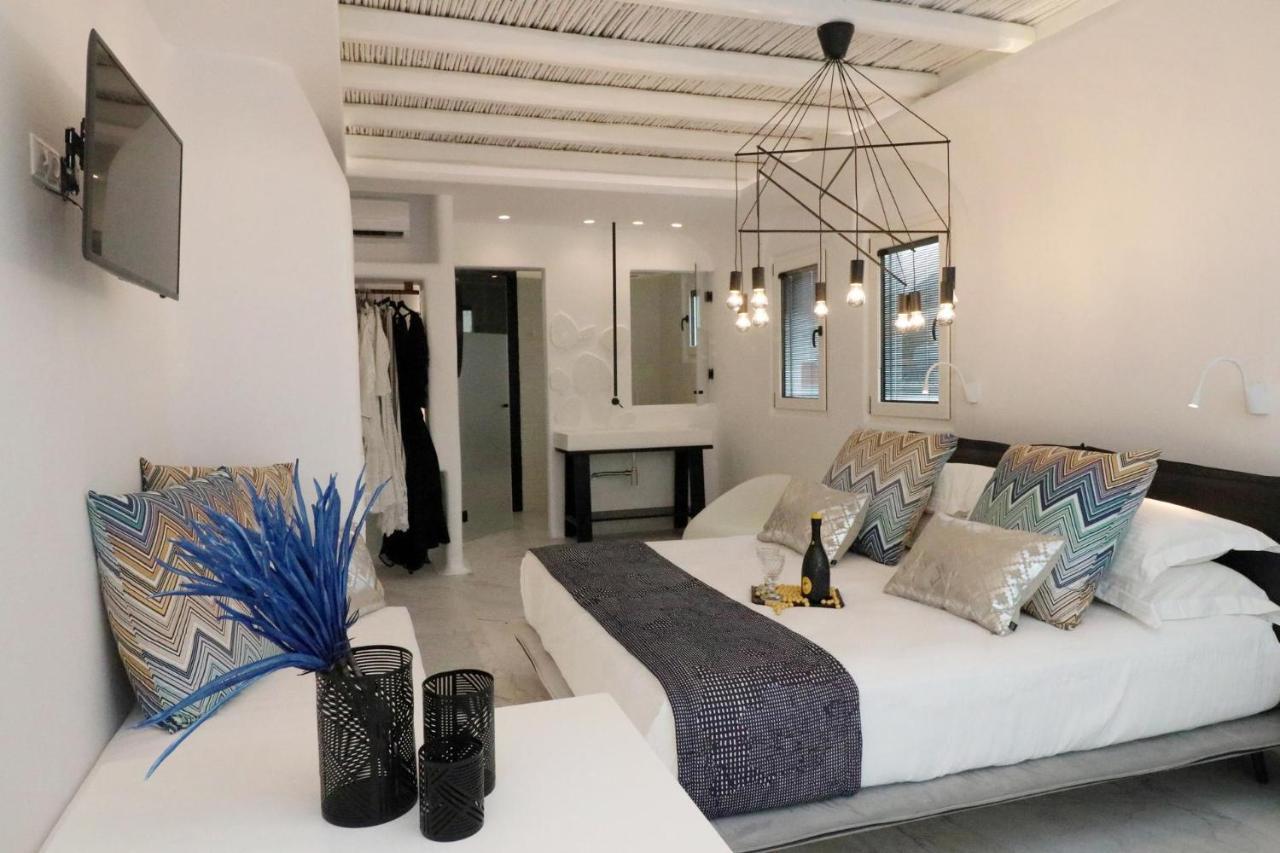 Narcissus Luxury Suites Naxos City Exterior photo